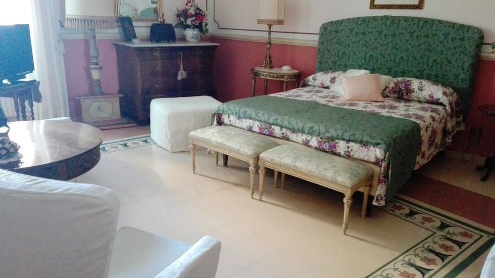 undefined B&B Flora House 6