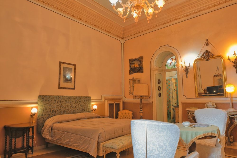 undefined B&B Flora House