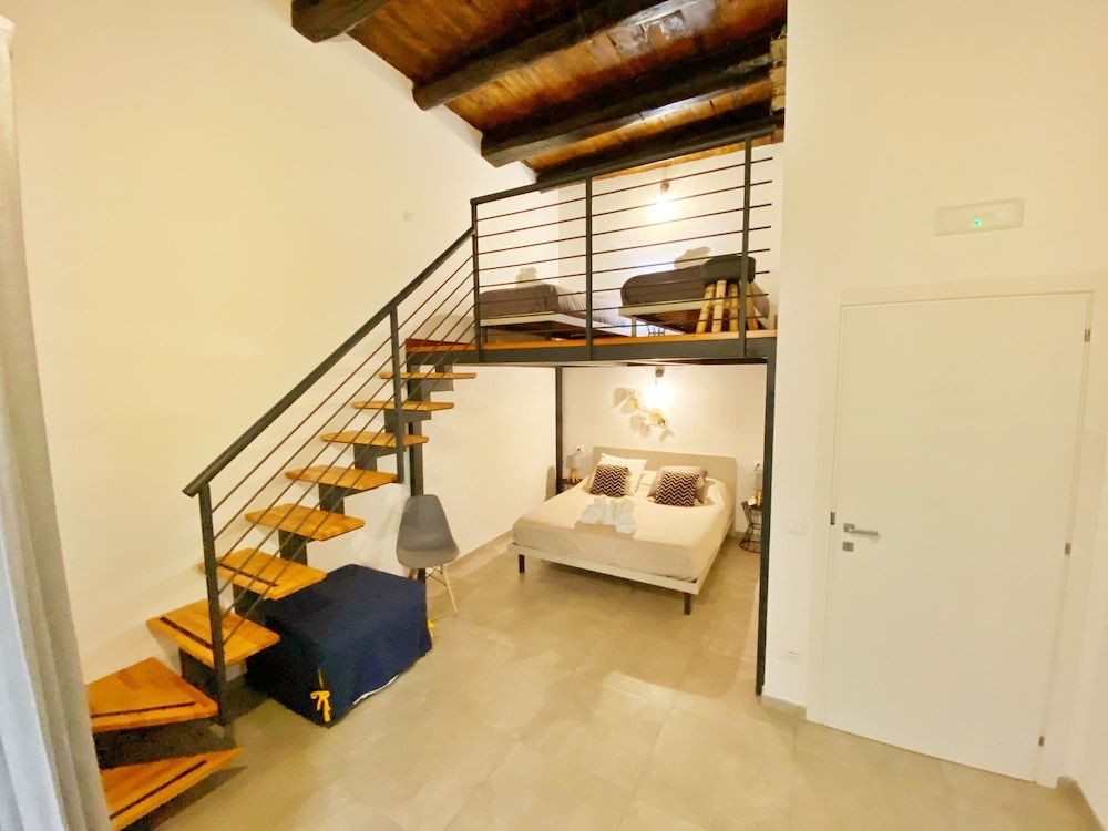 B&B Salerno In Centro Superior Quadruple Room 9