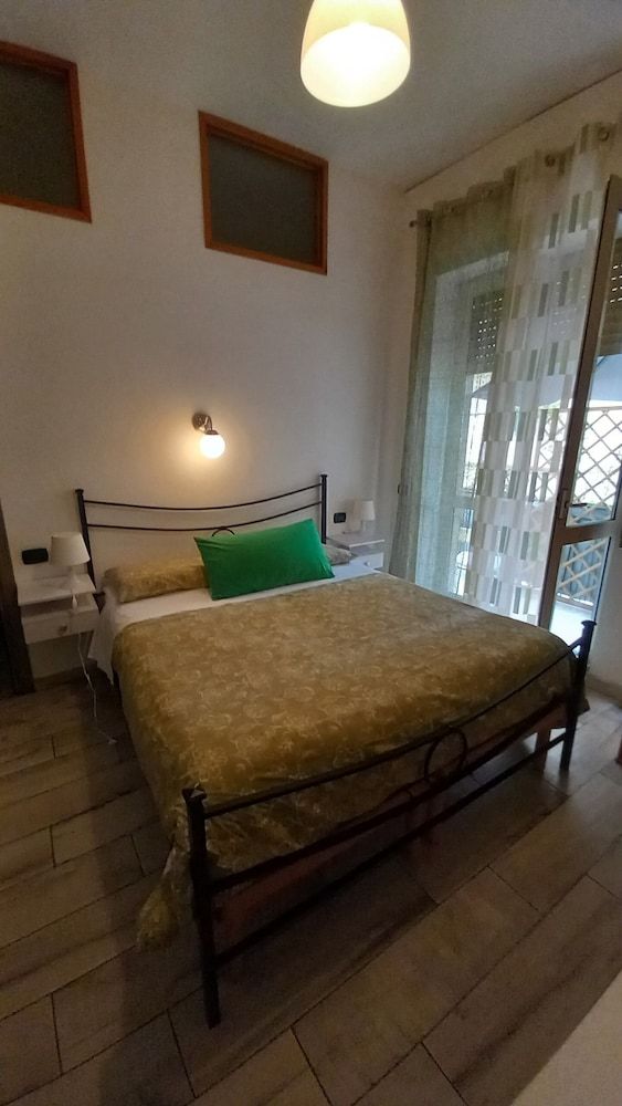 undefined Comeacasa 4