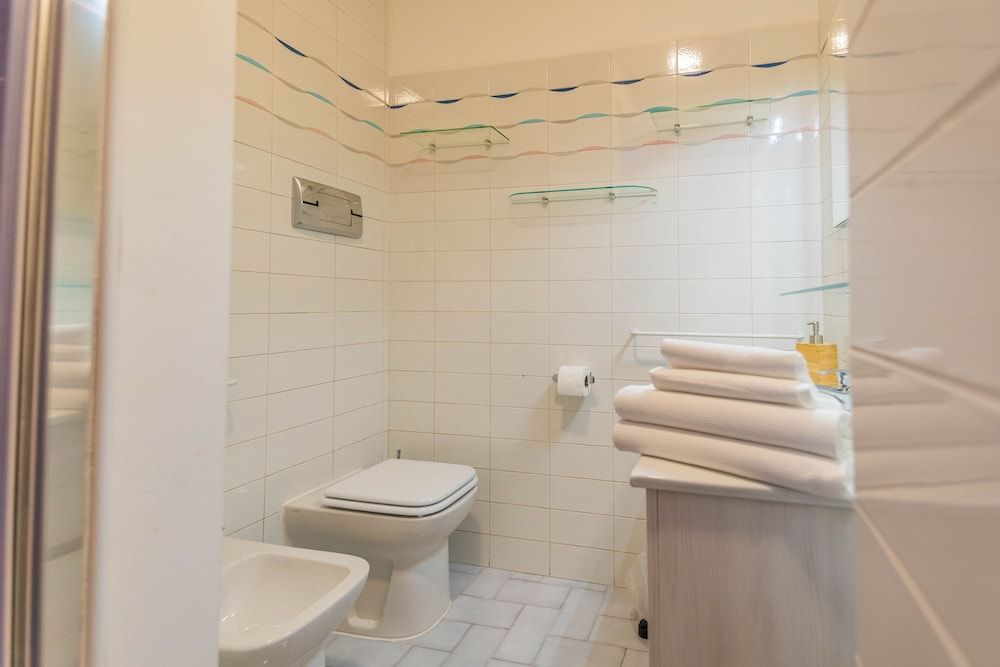 Panacea Deluxe Triple Room 15