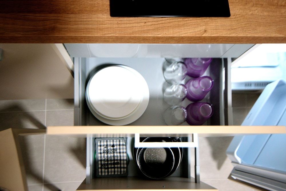 Rocciola Home Family Condo, Non Smoking, Partial Sea View 9