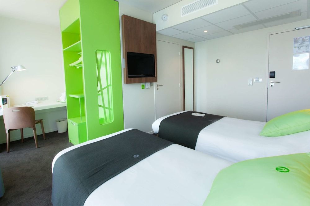 Campanile Rennes Sud - Saint Jacques Standard Room, 2 Twin Beds