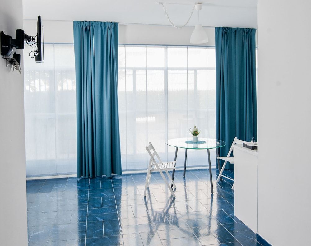 Bastia 2 Double Room 7