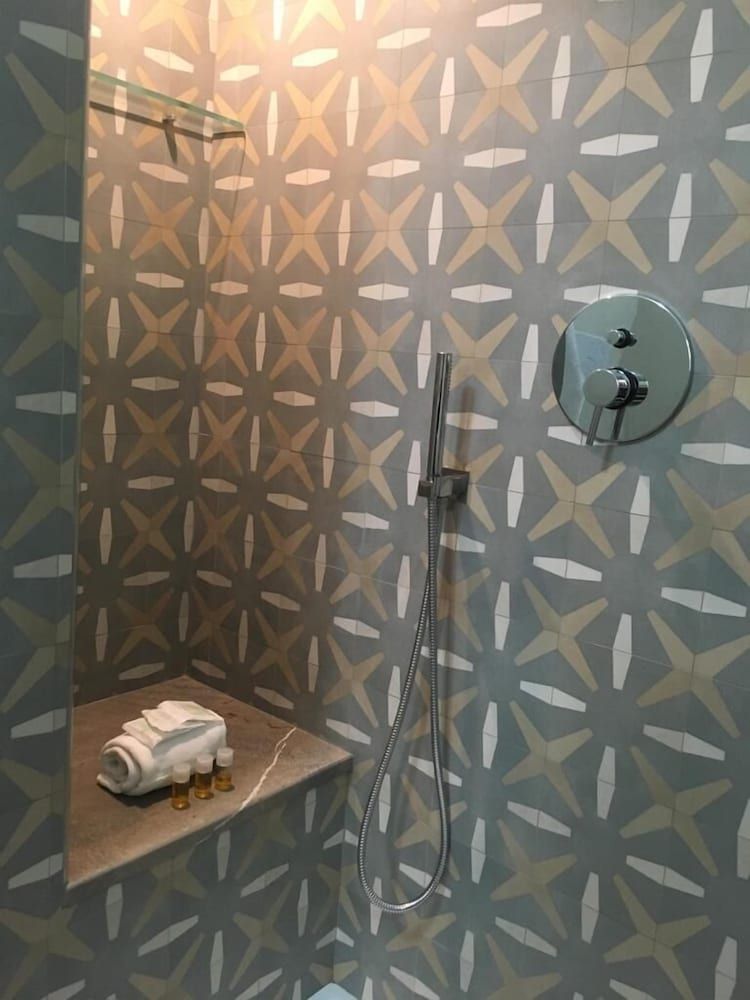 B&B Salerno al Duomo Comfort Triple Room 3