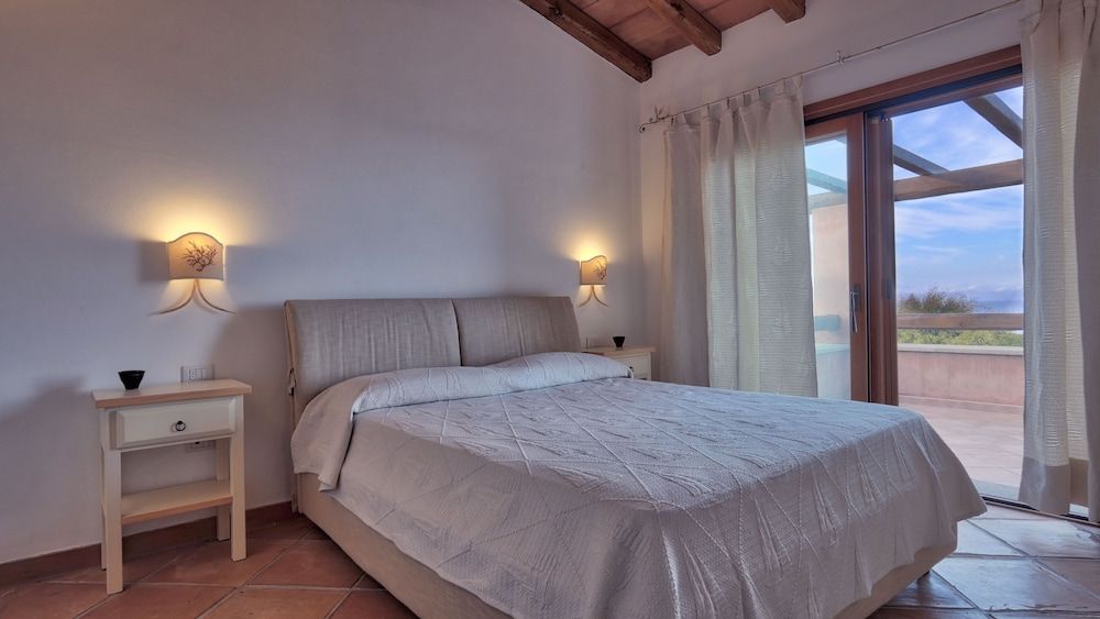 Villa, 4 Bedrooms (7 pax)