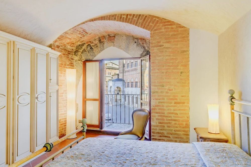 undefined Bargello Accommodation