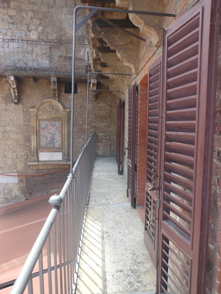 undefined Bargello Accommodation 2