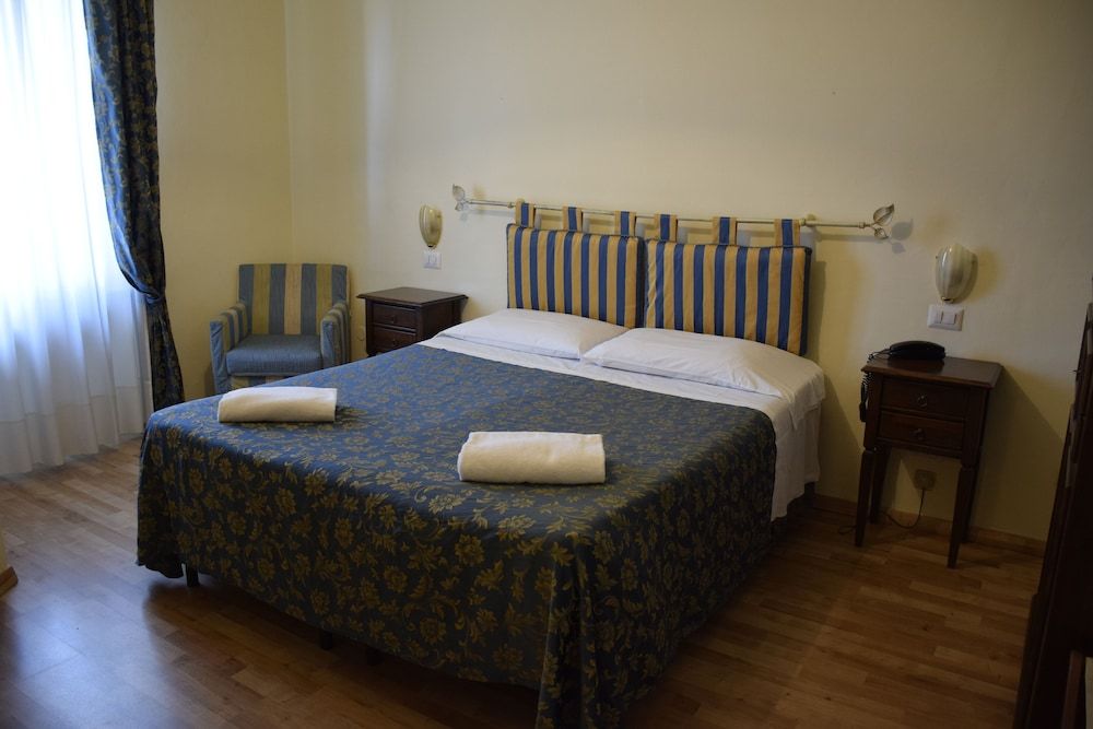 undefined Hotel Arcobaleno Siena 10