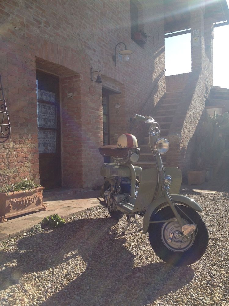 undefined Podere Il Pero 6