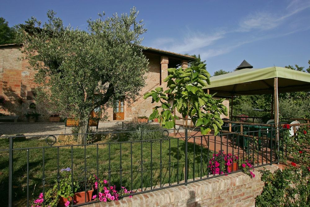 undefined Podere Il Pero 9