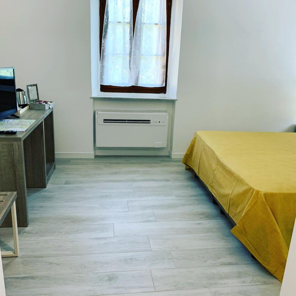 Villa Patrizia Siena Classic Single Room 30