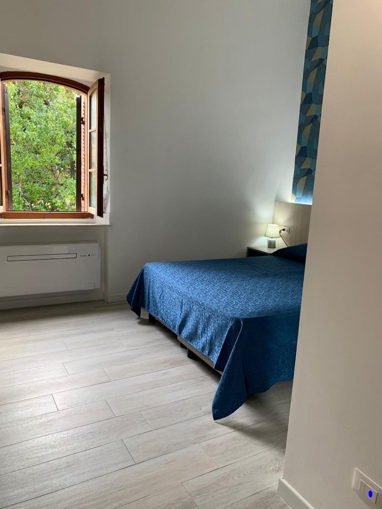 Villa Patrizia Siena Comfort Double Room 8