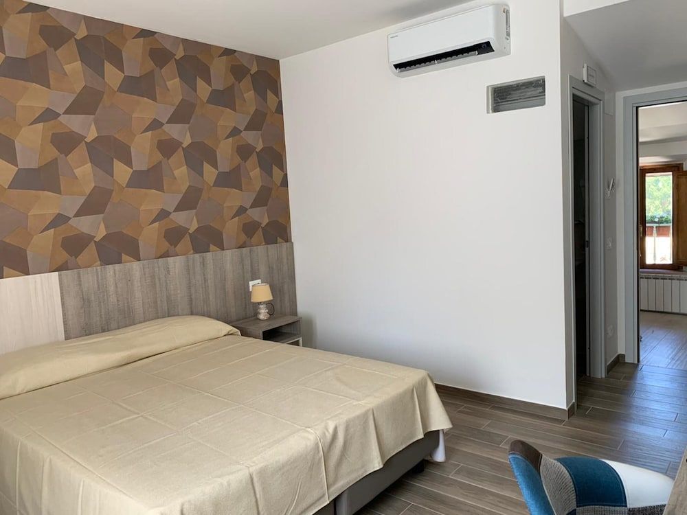 Villa Patrizia Siena Comfort Double Room 36