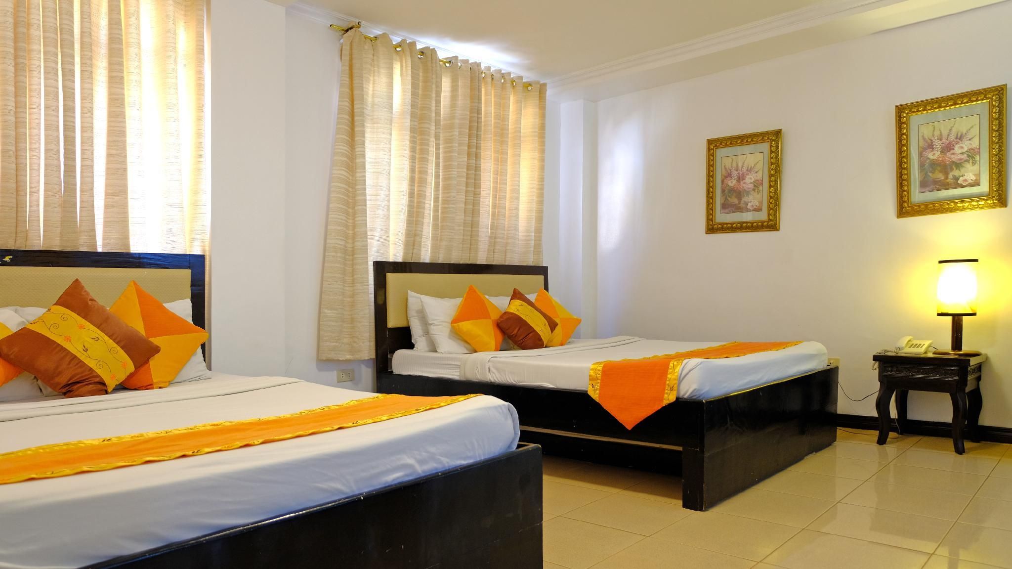 undefined Boracay Holiday Resort 4
