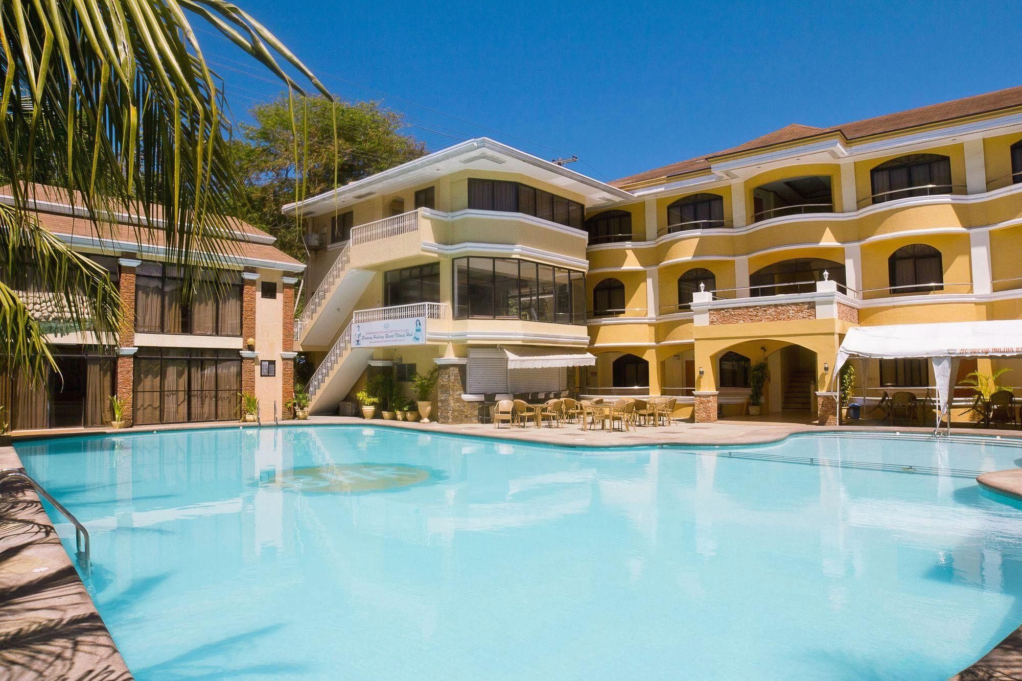 undefined Boracay Holiday Resort 8