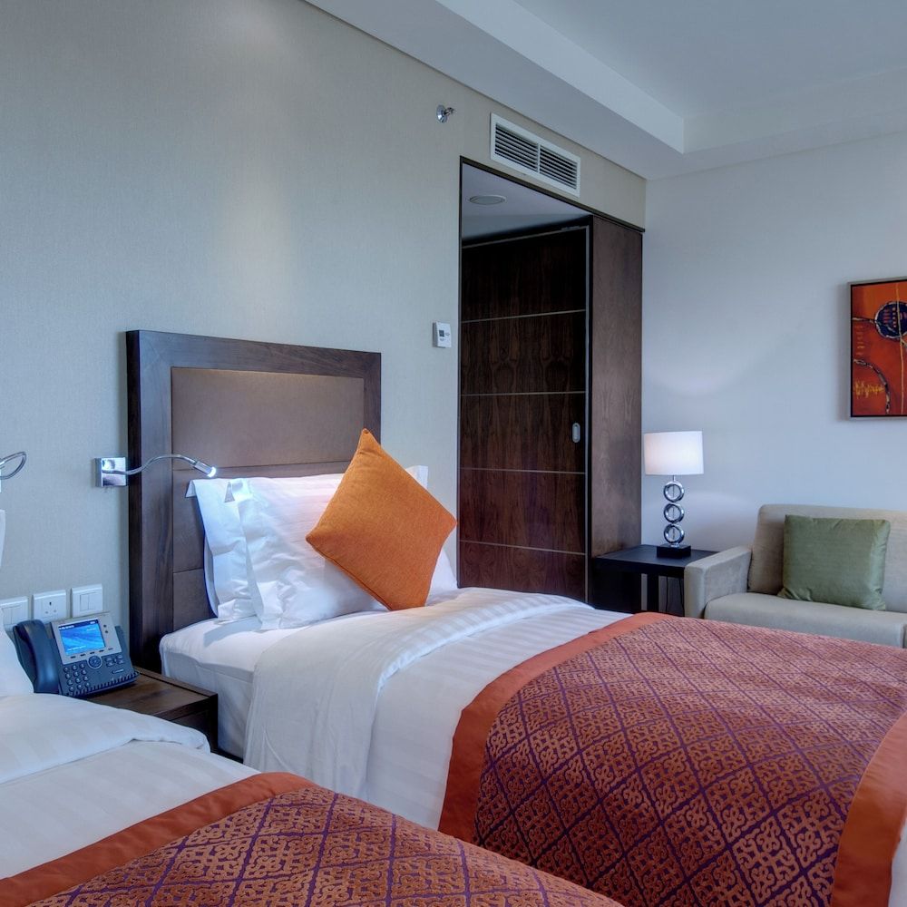 Crowne Plaza Madinah by IHG Standard Room 5