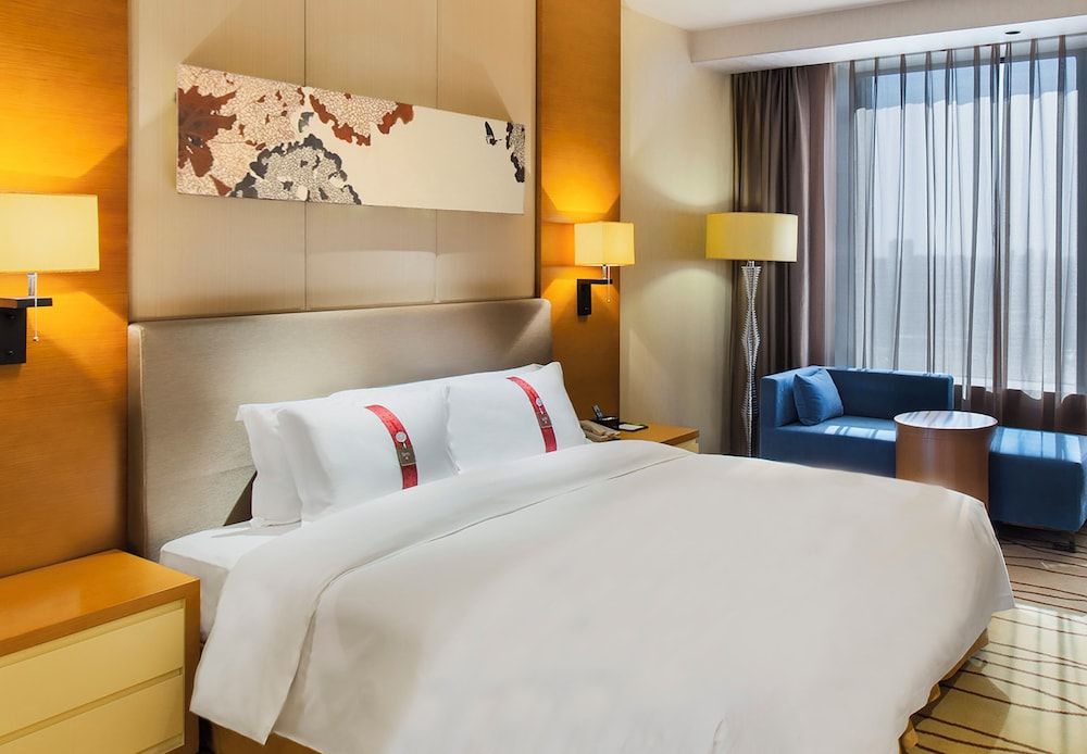 Premium Room, 1 King Bed (High Floor)
