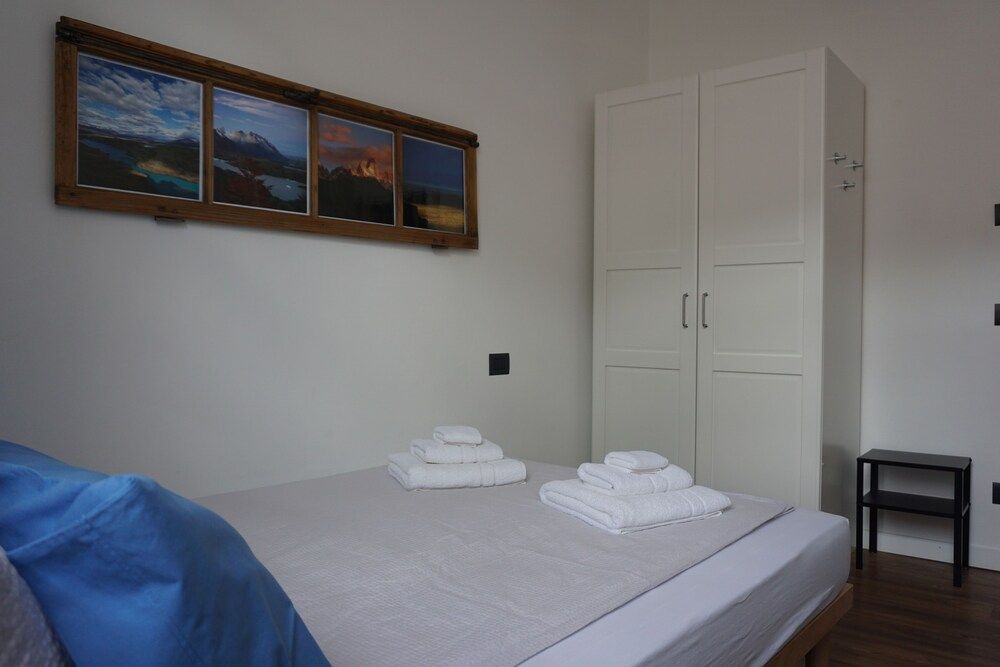 Double Room, Shared Bathroom (Zaffiro)
