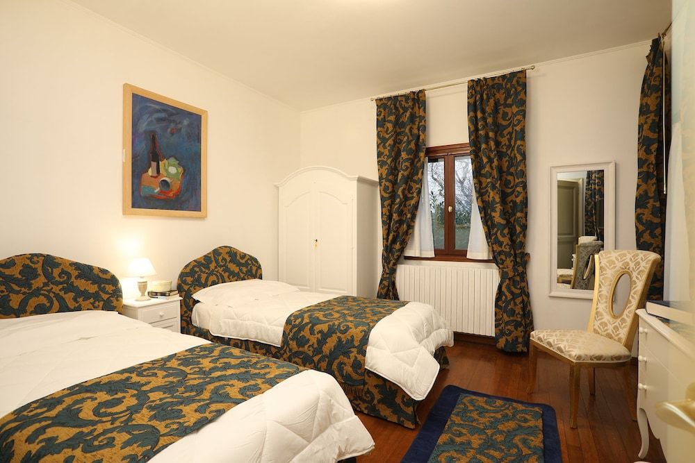 Double or Twin Room, Balcony