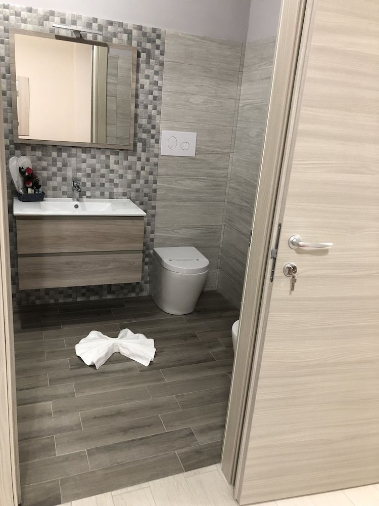 Residenza Atena Classic Double Room 9