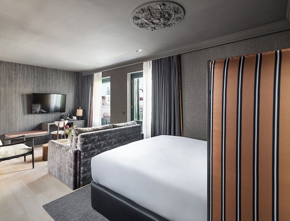 undefined One Shot Luchana 6