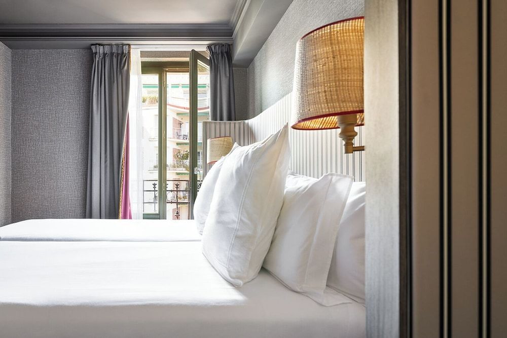 One Shot Luchana Double or Twin Room, Balcony 3