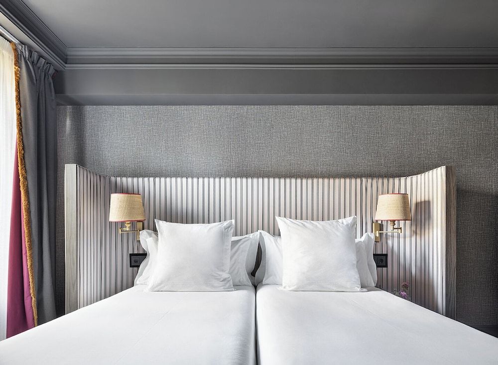 One Shot Luchana Double or Twin Room, Balcony 2