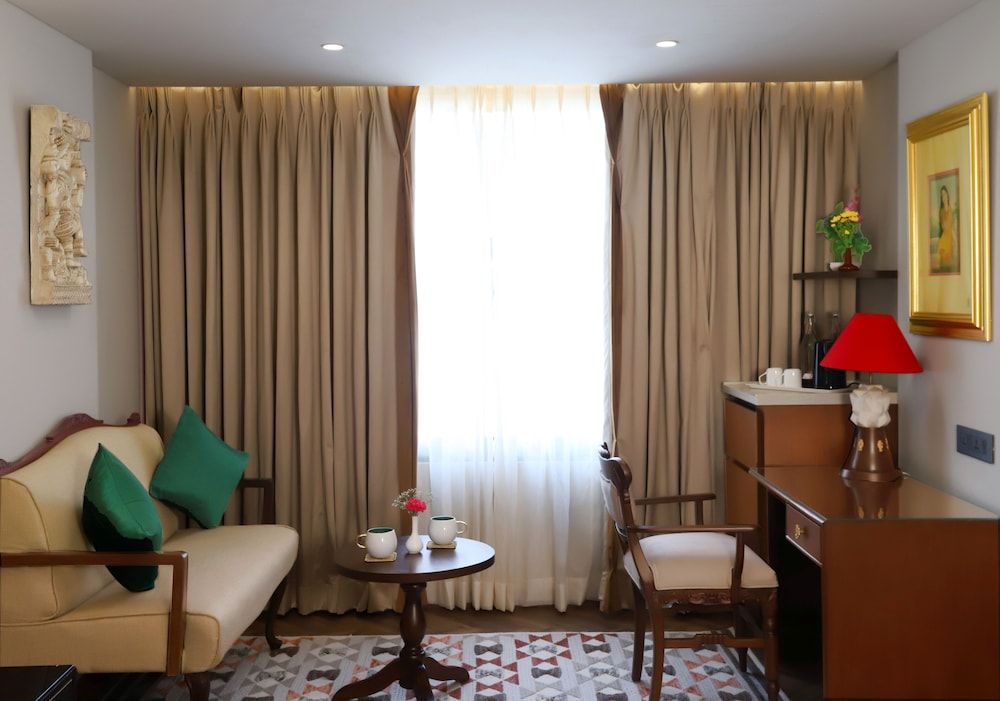 The Ambassador, Mumbai Premium Room 13