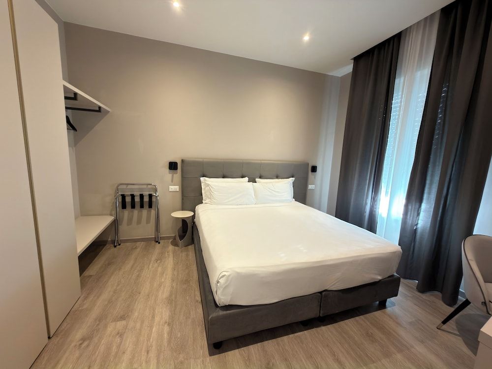 VI SUITES Standard Suite