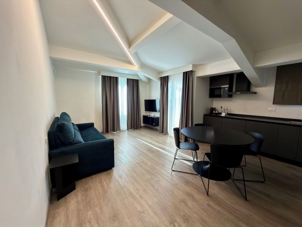 VI SUITES Superior Suite, Balcony 22