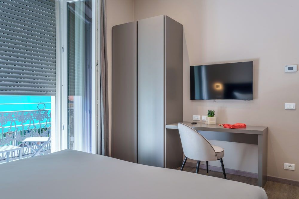 VI SUITES Superior Suite, Balcony 24