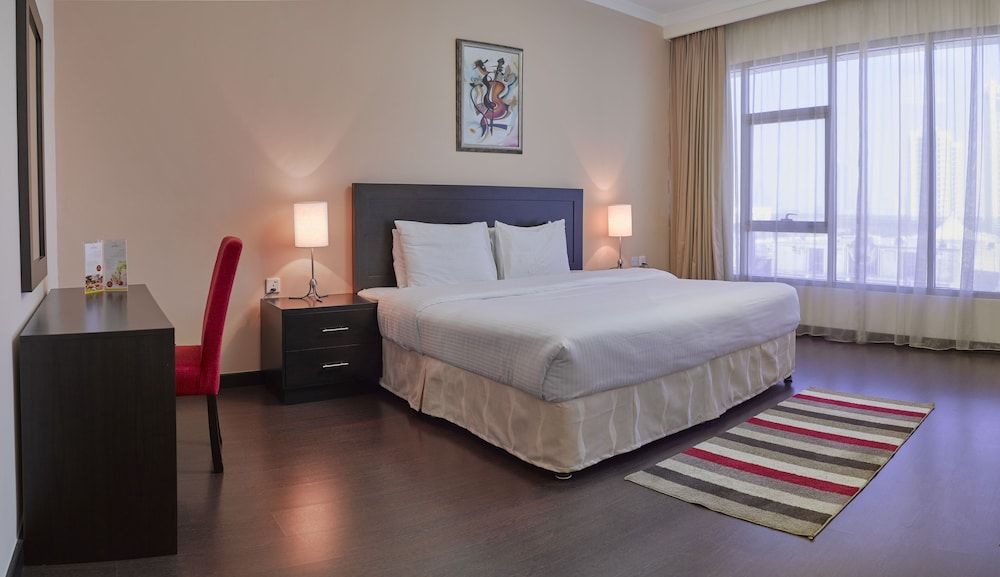 undefined Tulip hotel And Suites