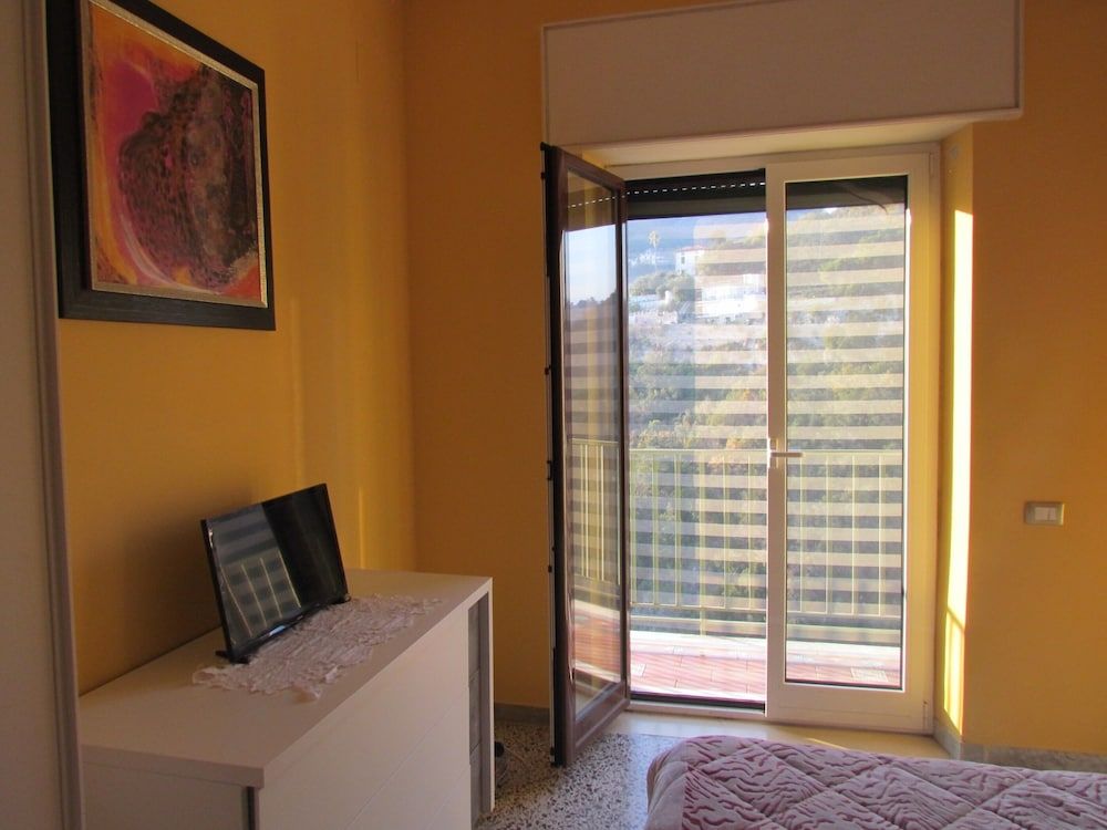 Wonderful Amalfi Coast Apartment Overlooking the sea With Free Wifi and Parking Apartment, 1 Bedroom, Smoking, Balcony 9