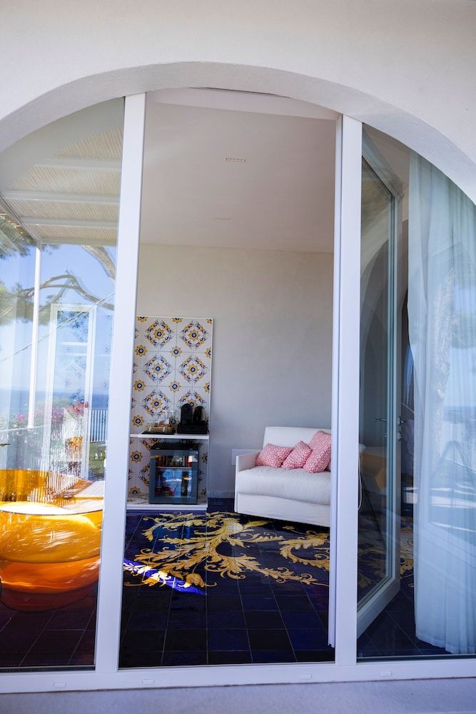 Decori Suites Amalfi Coast Family Quadruple Room, Ensuite, Sea View (Family Suite Positano) 14