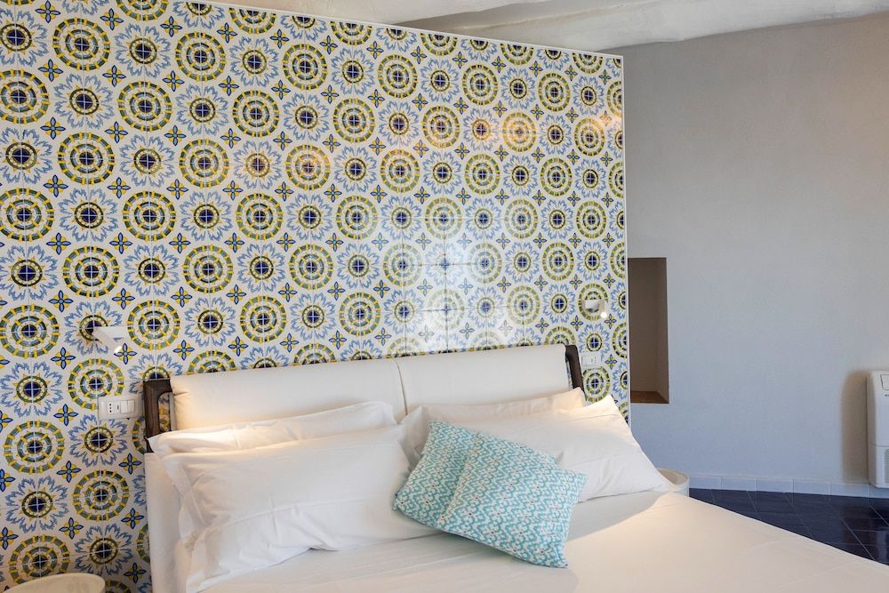 Decori Suites Amalfi Coast Suite, Ensuite, Sea View (Blu Oltremare) 5