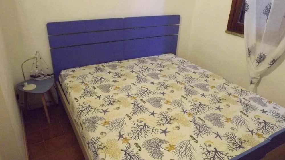 House, 2 Bedrooms, Patio, Mountain View