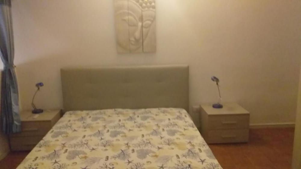 House, 2 Bedrooms, Patio, Mountain View