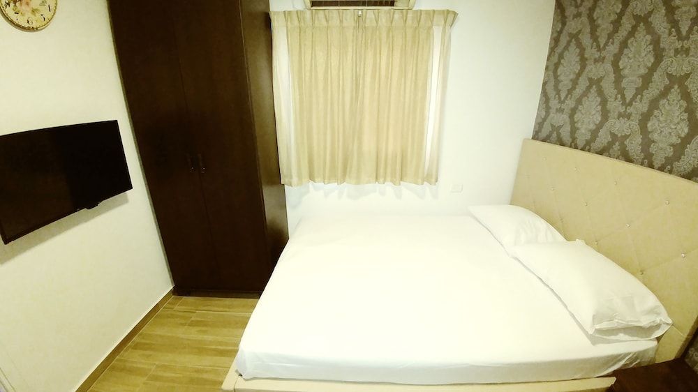 City Apartments Eilat Luxury Apartment, 2 Bedrooms, Kitchenette, Partial Sea View 2