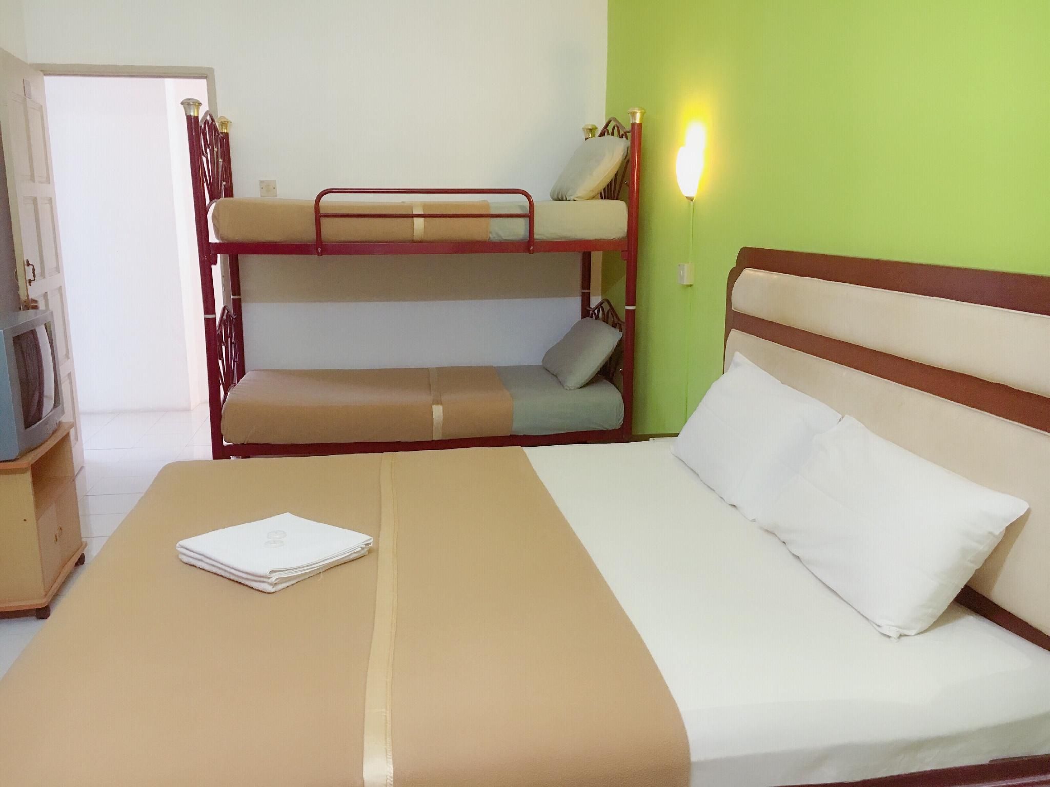 1 Bedroom Apartment