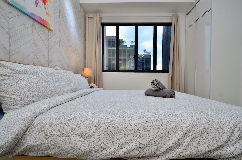 undefined ICON CITY Family suite By Lim