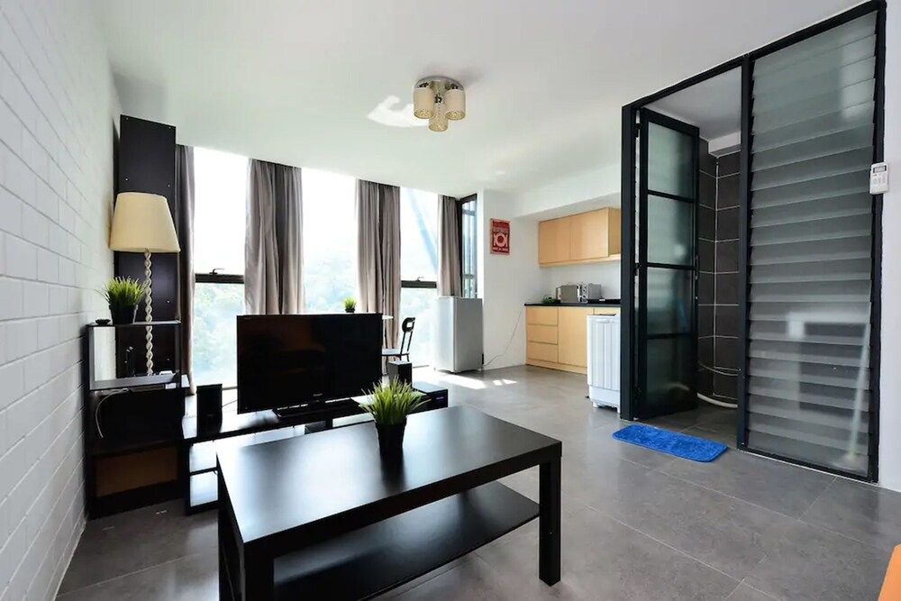 undefined Empire D1705 by SYNC 9