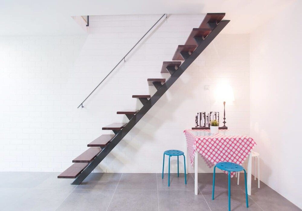 undefined Empire Soho by SYNC 2