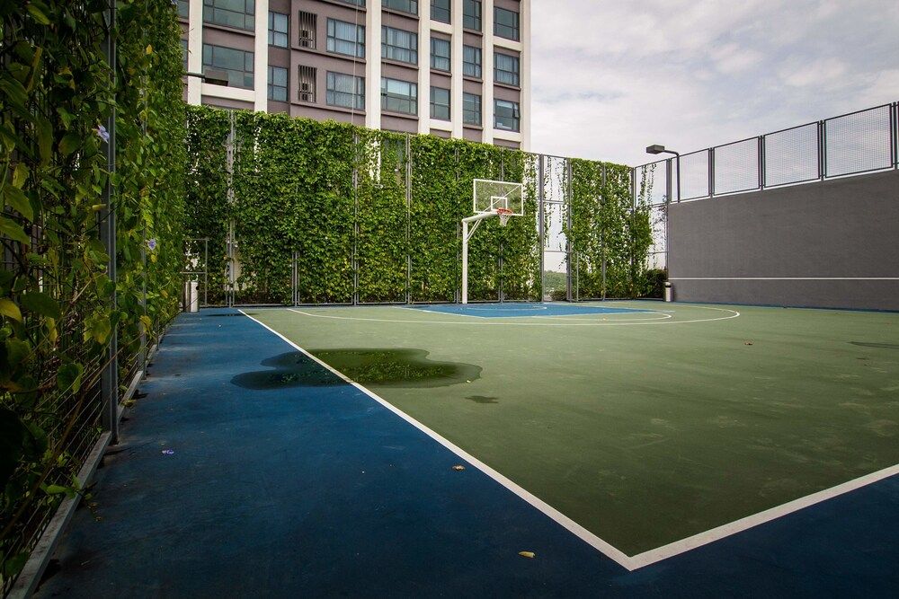 undefined Dashing 1BR Next To Surian MRT 31 4