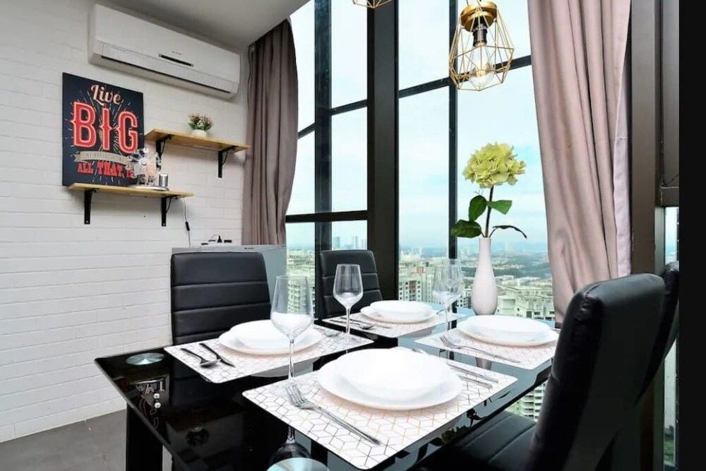 undefined 5 Pax Empire Soho by SYNC 7