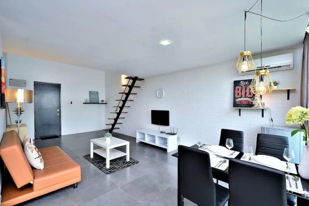 undefined 5 Pax Empire Soho by SYNC 10