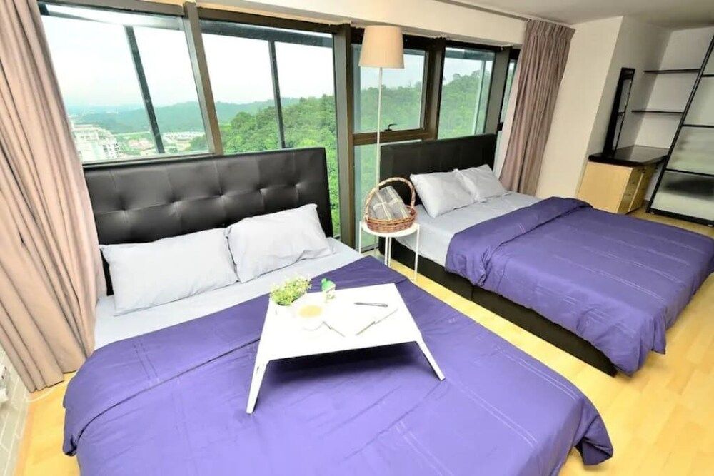 undefined 5 Pax Empire Soho by SYNC 4