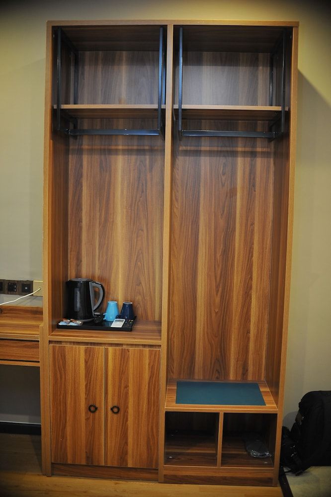 Skye Hotel Standard Double Room 22