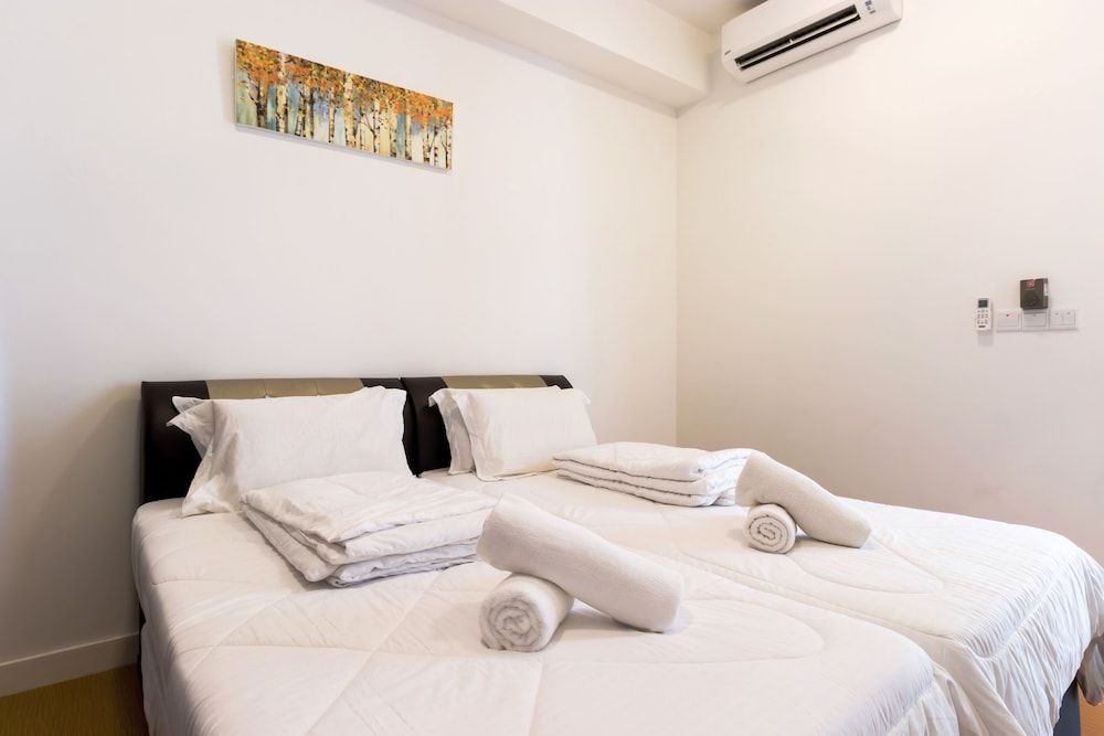 undefined The Hub Signature Suites at SS2 4