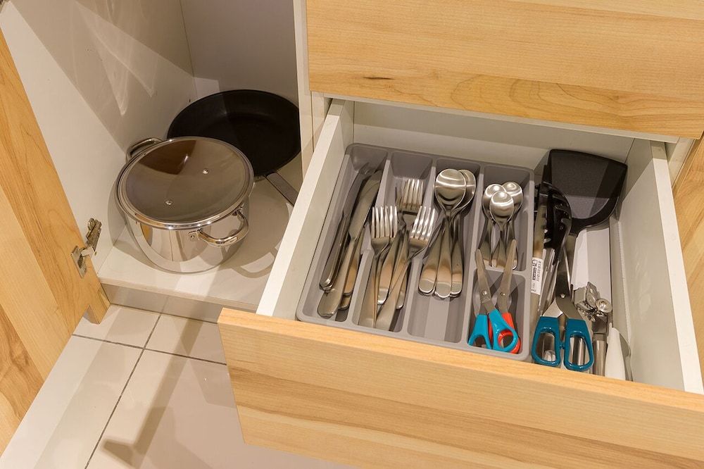 undefined Avenue D'Vogue by Airhost 10